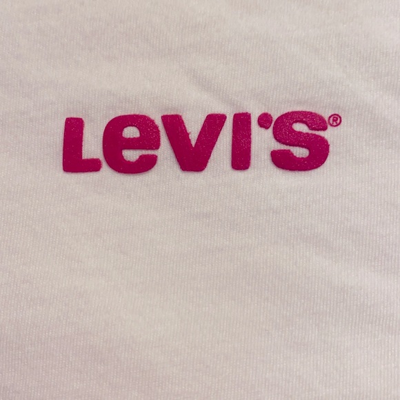 Levi’s Baby Tab Tee - Picture 2 of 5